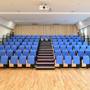 konferans-salon-1.jpg
